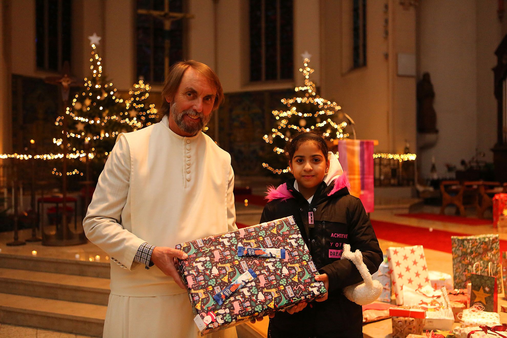 Wichtelstern-Aktion 2025 verschönert Kindern die Weihnachtstage